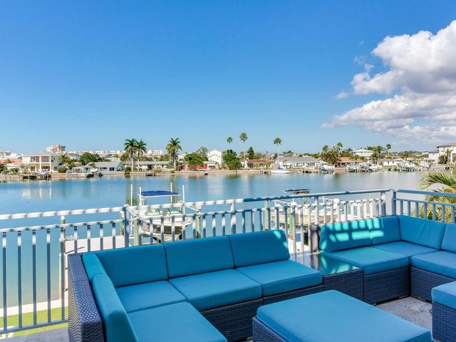 208 171ST AVENUE E, North Redington Beach, FL 33708