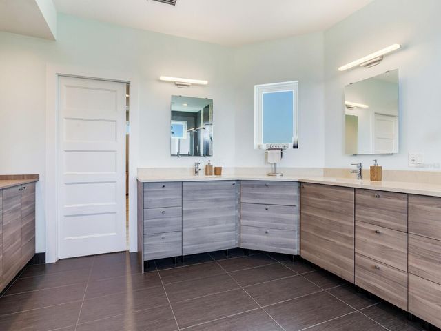 208 171ST AVENUE E, North Redington Beach, FL 33708