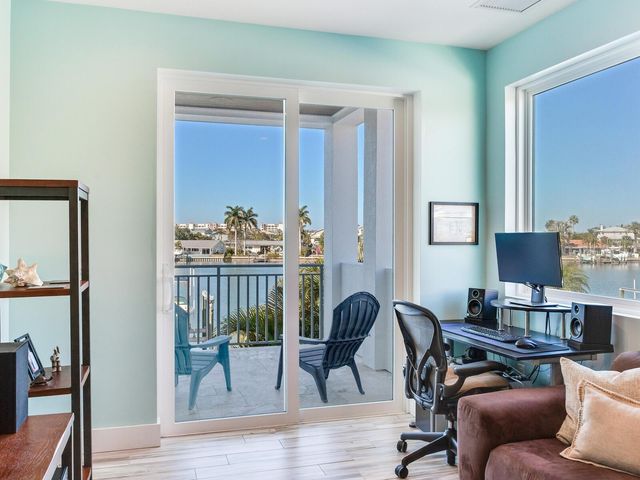 208 171ST AVENUE E, North Redington Beach, FL 33708