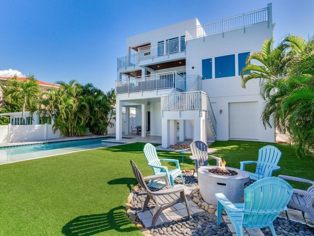 208 171ST AVENUE E, North Redington Beach, FL 33708