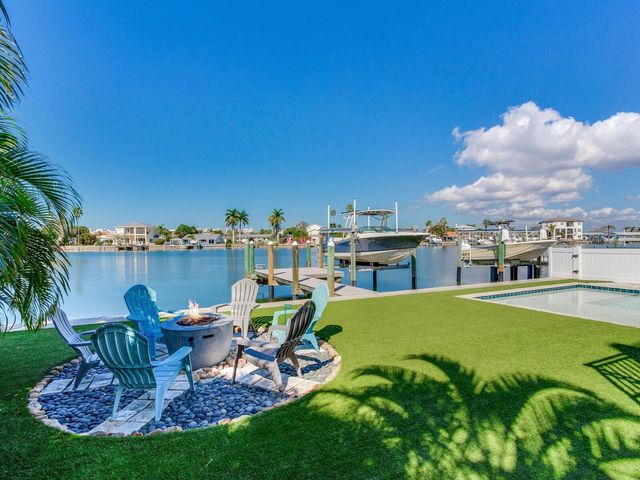 208 171ST AVENUE E, North Redington Beach, FL 33708