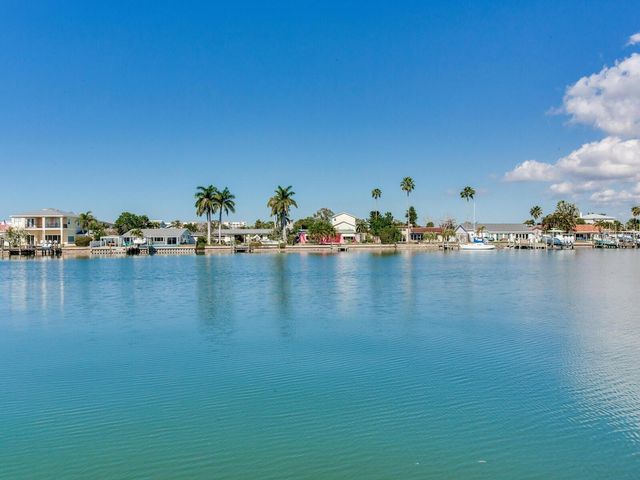 208 171ST AVENUE E, North Redington Beach, FL 33708