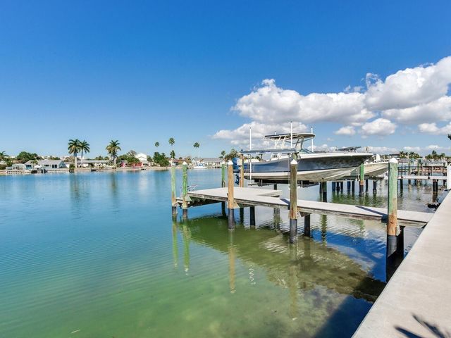 208 171ST AVENUE E, North Redington Beach, FL 33708