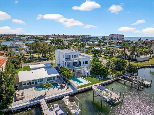 208 171ST AVENUE E, North Redington Beach, FL 33708