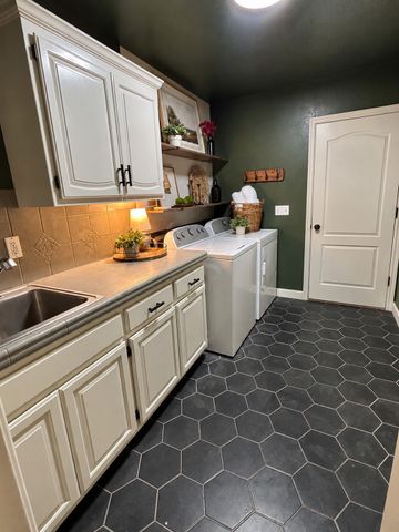 5607 S 281st East Avenue, Broken Arrow, OK 74014