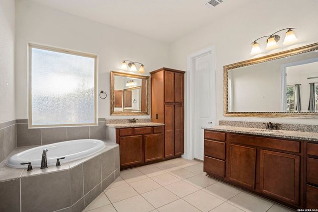 13606 Beck Ml, San Antonio, TX 78253