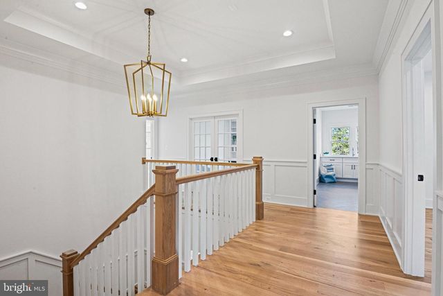 352 AYR HILL AVE NE, Vienna, VA 22180