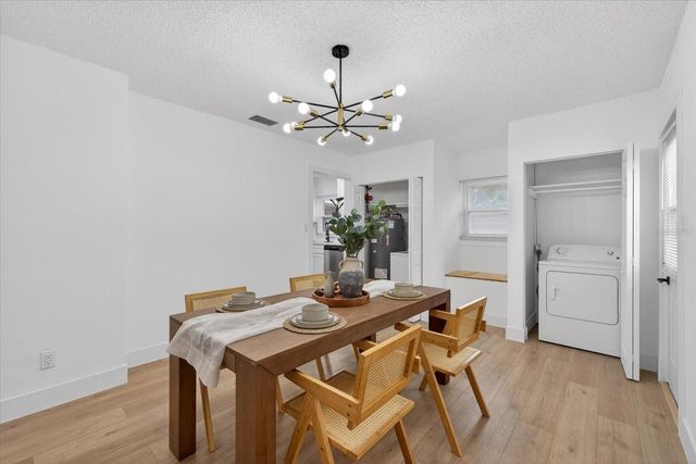 6124 E 111TH AVENUE, Tampa, FL 33617