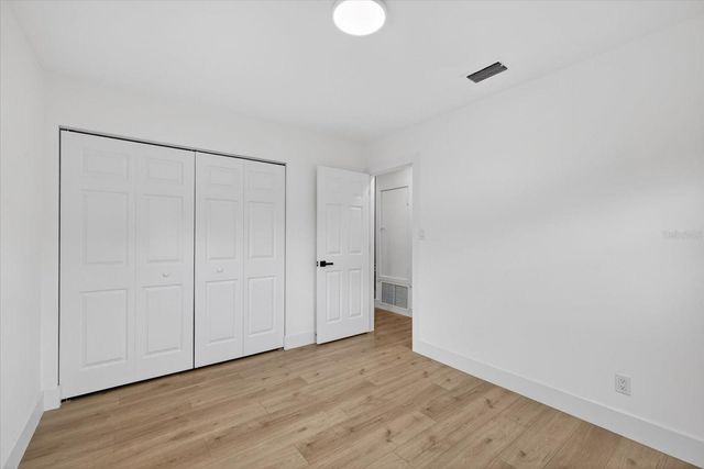 6124 E 111TH AVENUE, Tampa, FL 33617