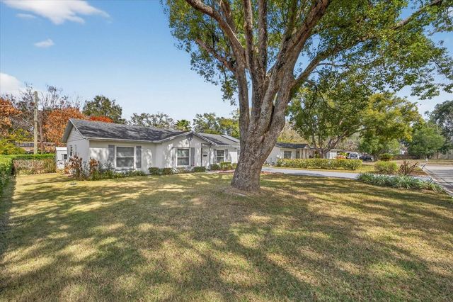 6124 E 111TH AVENUE, Tampa, FL 33617