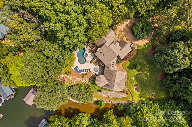 709 Normandy Road, Mooresville, NC 28117