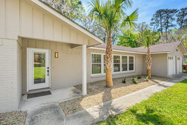 304 Shell Park Circle, Beaufort, SC 29906