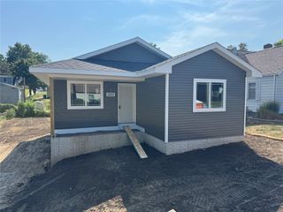1220 Creston Avenue, Des Moines, IA 50315