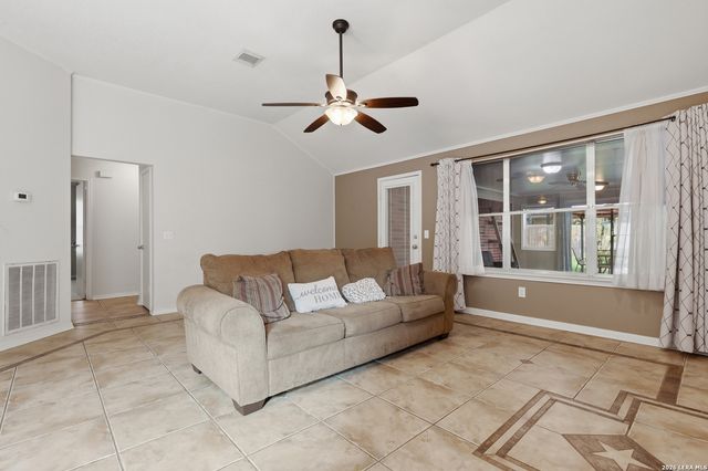 7511 ROCKY TRL, Converse, TX 78109