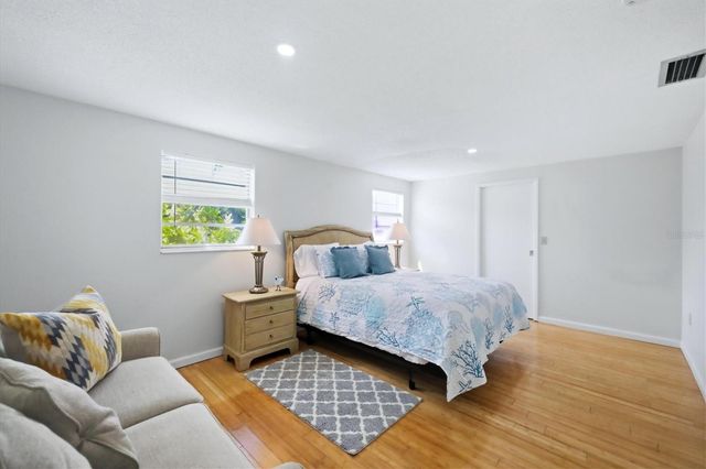 5847 REGENT ROAD, Venice, FL 34293