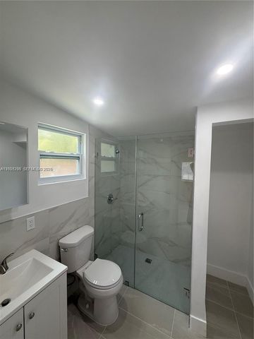 6765 SW 34th Street 1, Miami, FL 33155
