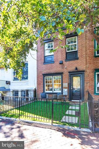 745 10TH ST SE, Washington, DC 20003