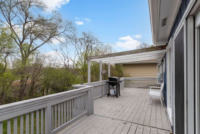 607 Orchard Street, Antioch, IL 60002