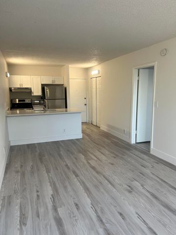 2501 Riverside Drive 206-a, Coral Springs, FL 33065