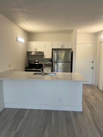 2501 Riverside Drive 206-a, Coral Springs, FL 33065