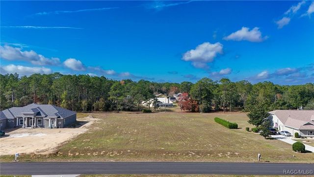 998 N Man O War Drive, Inverness, FL 34453