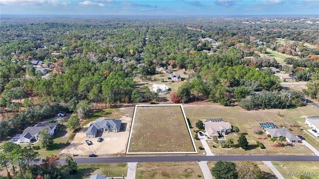 998 N Man O War Drive, Inverness, FL 34453