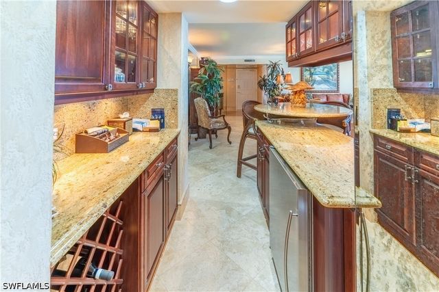 10701 Gulf Shore DR 1002, Naples, FL 34108