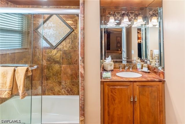 10701 Gulf Shore DR 1002, Naples, FL 34108