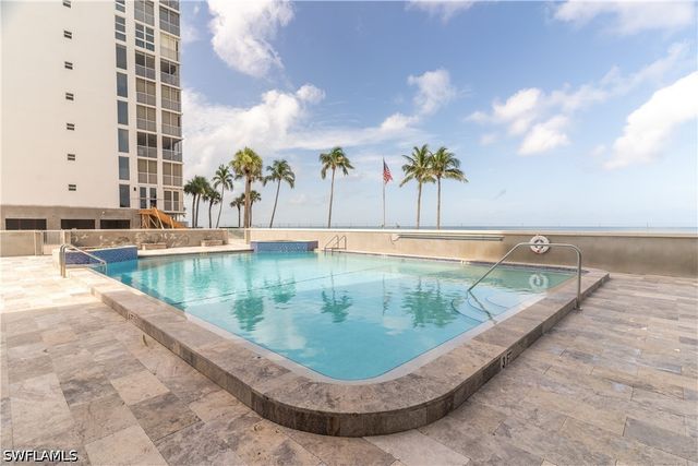 10701 Gulf Shore DR 1002, Naples, FL 34108