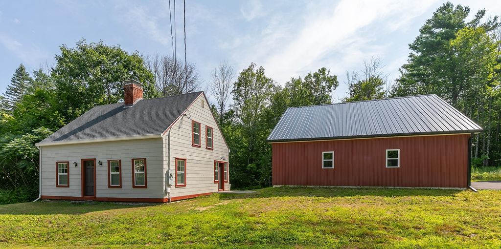 99 Reed Road, Alton, NH 03810