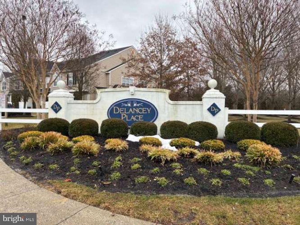 4105 BUXMONT RD, Marlton, NJ 08053