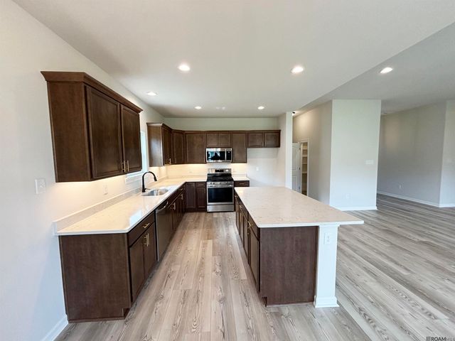 1504 Marshland Avenue, Gonzales, LA 70737