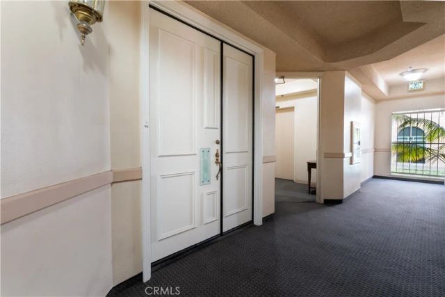 120 S Palm 101, Beverly Hills, CA 90212