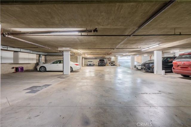 120 S Palm 101, Beverly Hills, CA 90212