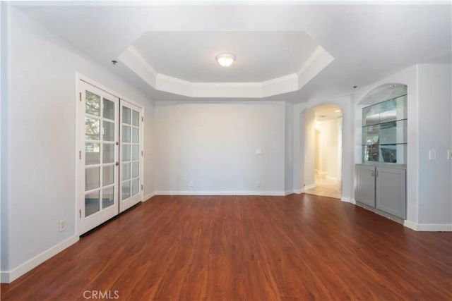 120 S Palm 101, Beverly Hills, CA 90212