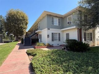 1120 N Monterey 8, Alhambra, CA 91801