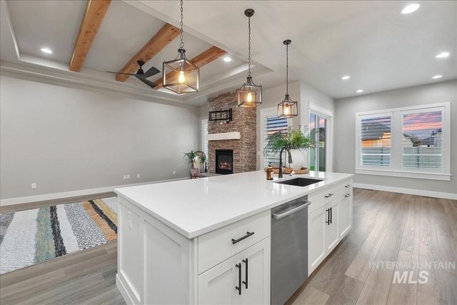 8809 E Daffodil St, Nampa, ID 83687