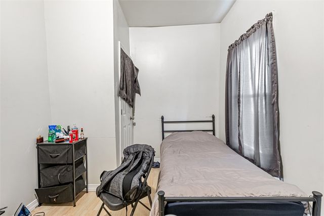 13 Washburn Street, Providence, RI 02908