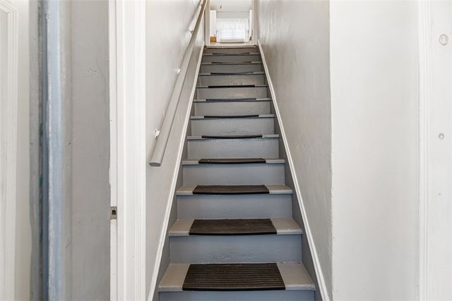 13 Washburn Street, Providence, RI 02908