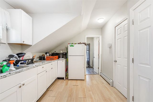 13 Washburn Street, Providence, RI 02908