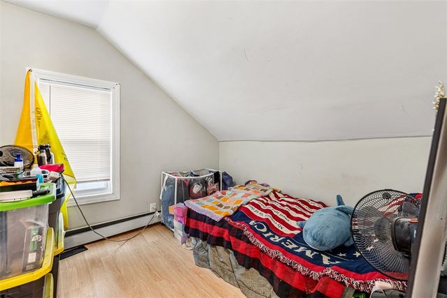 13 Washburn Street, Providence, RI 02908