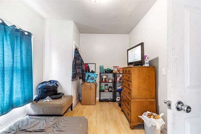 13 Washburn Street, Providence, RI 02908