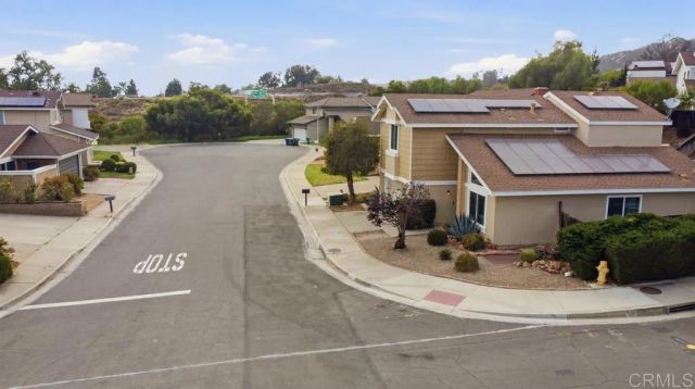 610 FLINTRIDGE Place, Escondido, CA 92026