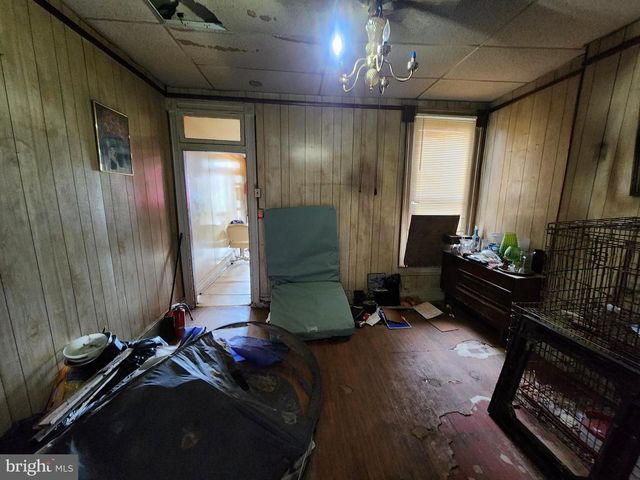 1645 N MONROE ST, Baltimore, MD 21217