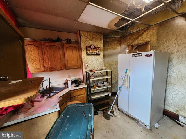 1645 N MONROE ST, Baltimore, MD 21217