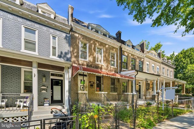 239 ROCK CREEK CHURCH RD NW, Washington, DC 20011