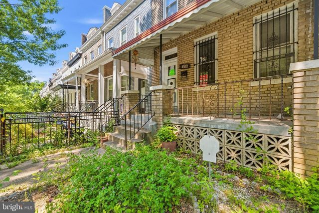 239 ROCK CREEK CHURCH RD NW, Washington, DC 20011