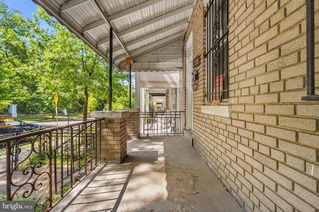 239 ROCK CREEK CHURCH RD NW, Washington, DC 20011