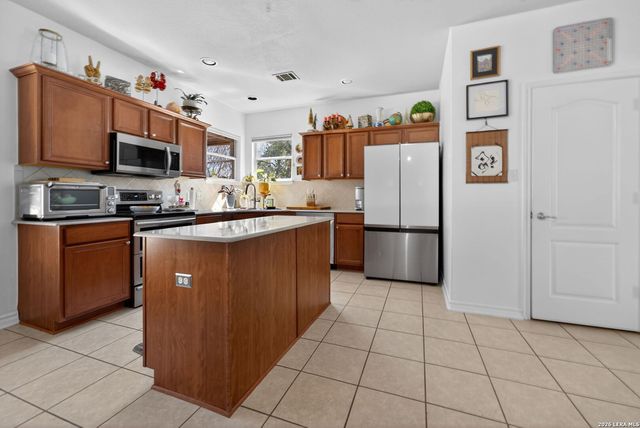 26002 Meadowlark Bay, San Antonio, TX 78260