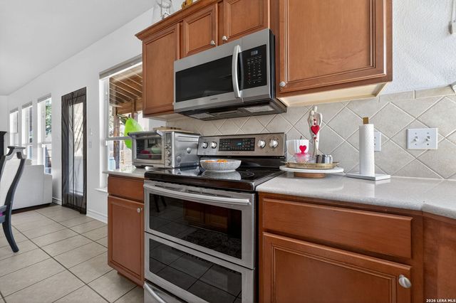 26002 Meadowlark Bay, San Antonio, TX 78260